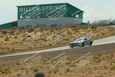 media/May-31-2025-CalClub SCCA (Sat) [[2c1a04e1ee]]/Race/Group 6/Turn 4b/